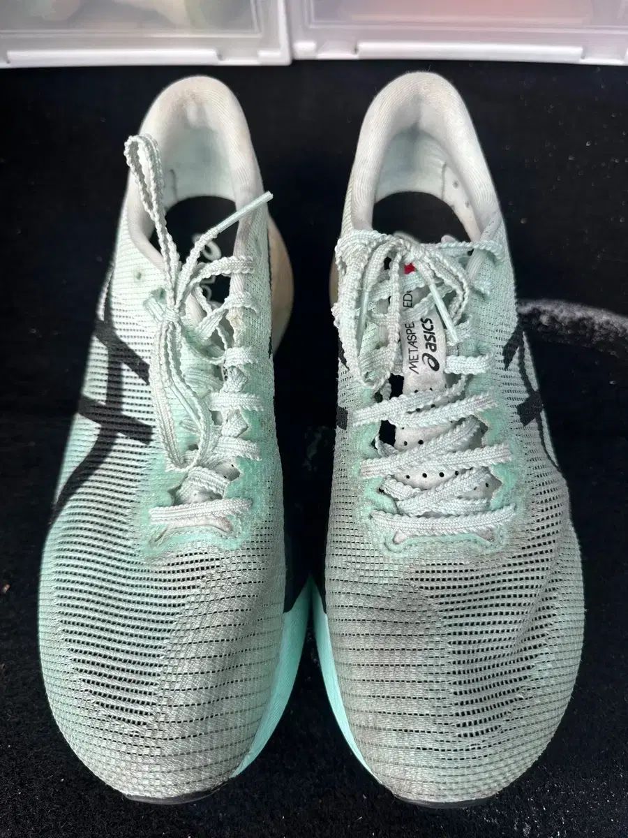 アシックス メタスピード エッジ ミント スニーカー