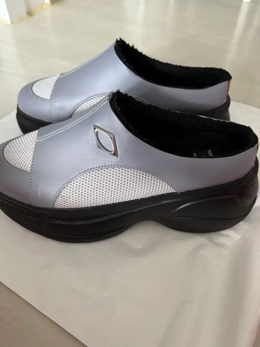 ミスチーフ ミュール グレー 250