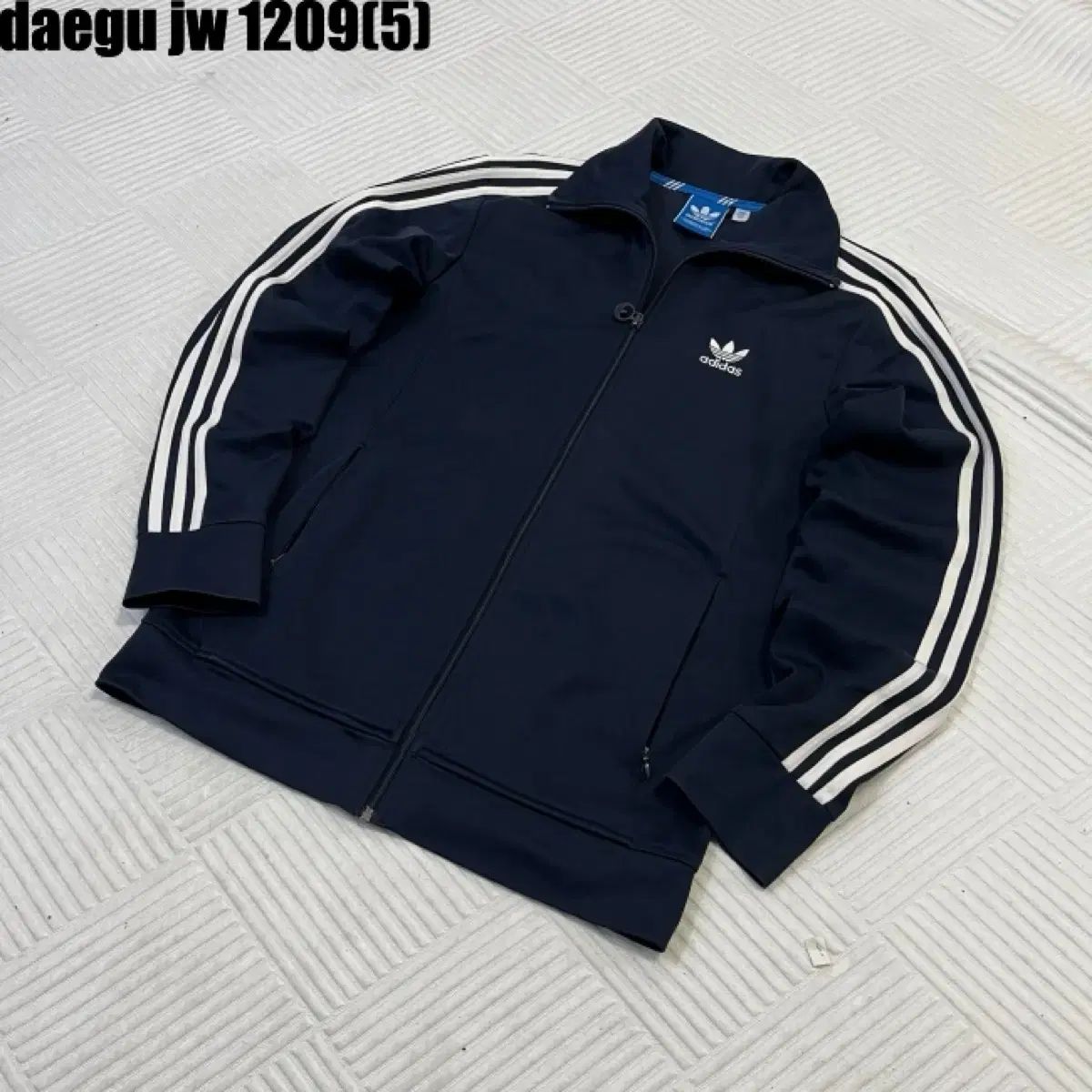 アディダス ヨーロッパ 3本線 トラックジャージ トレーナー トップス