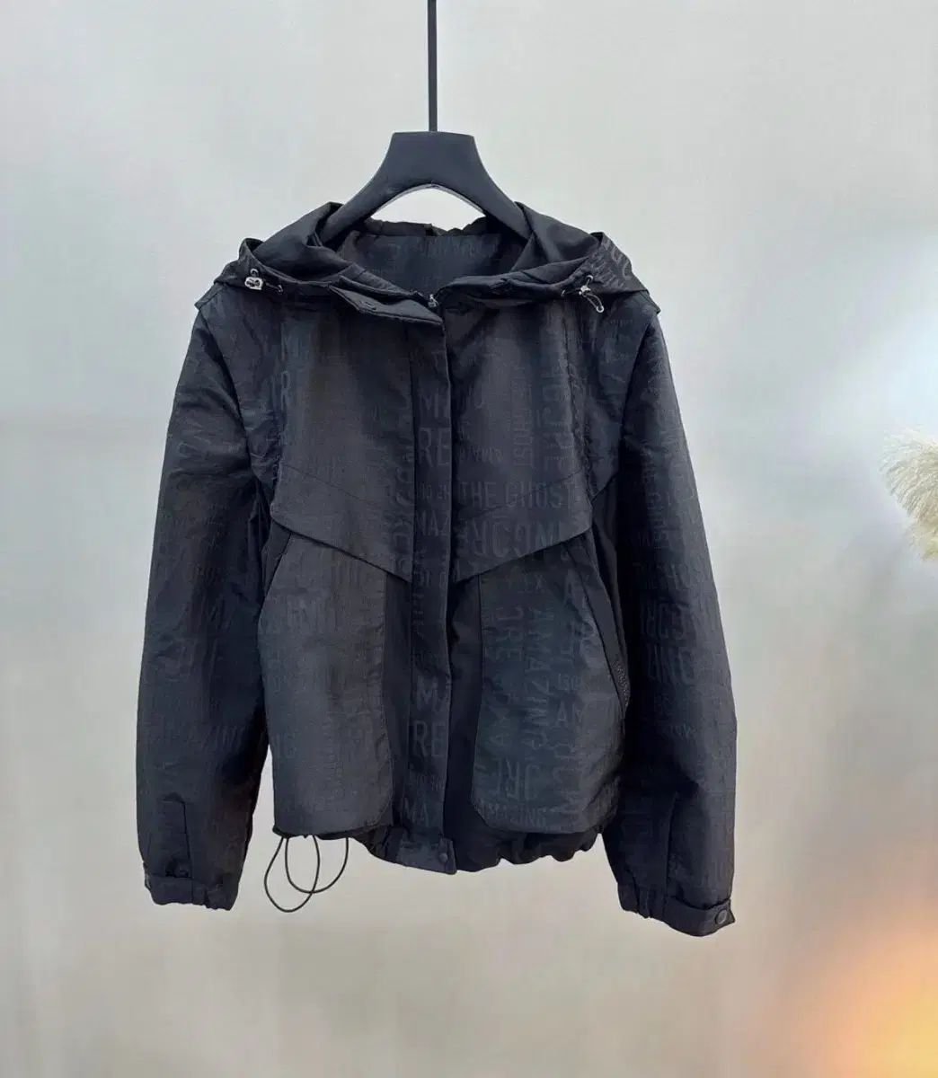 レディース ゴルフウィンドブレーカー Mサイズ 現物