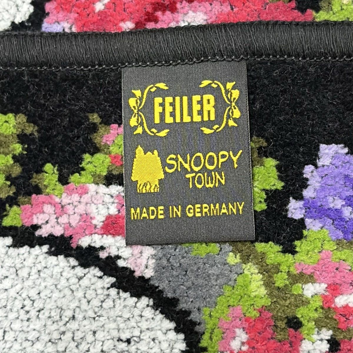 FEILER(フェイラー) 小物美品 - ダークグレー×黒×マルチ ハンドタオル