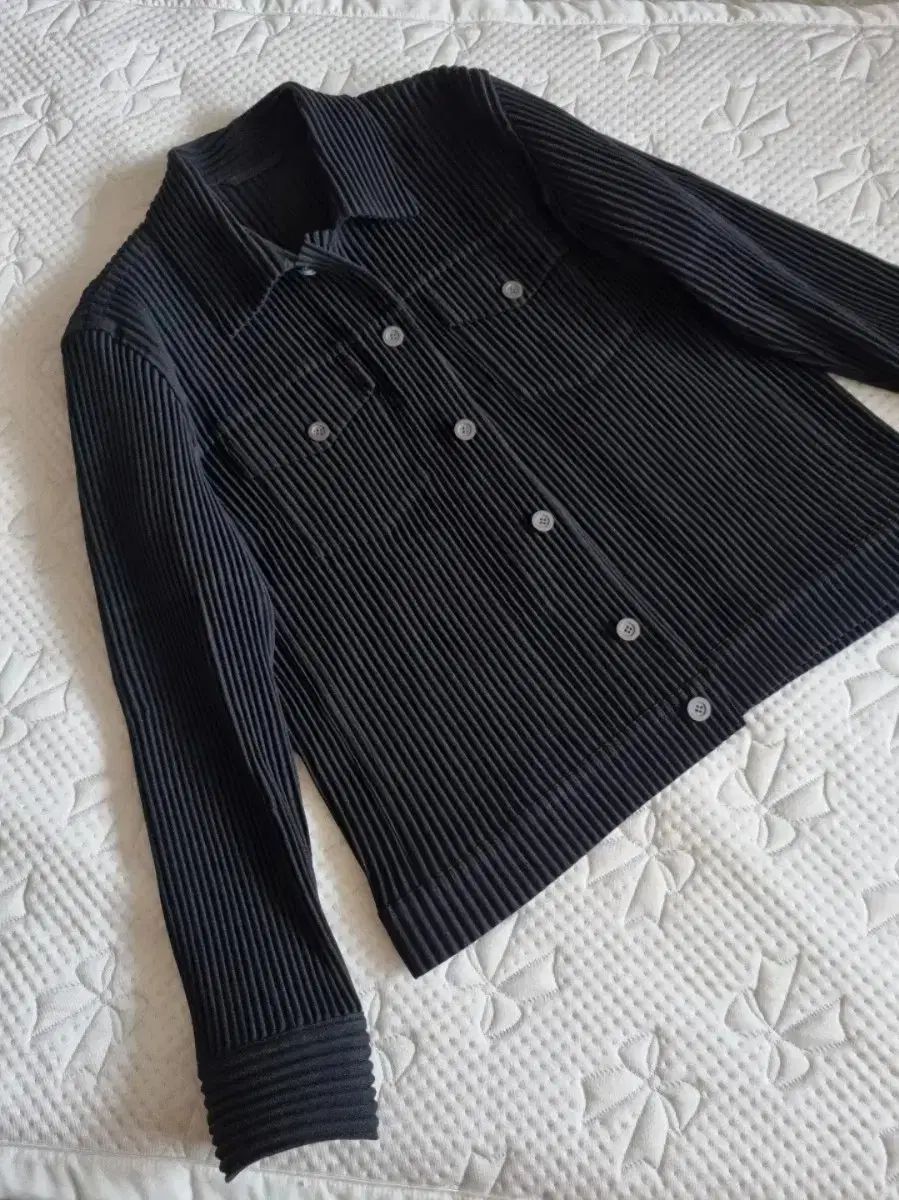 ISSEY MIYAKE HOMME PLISSÉ ウールライク ライト トラッカージャケット