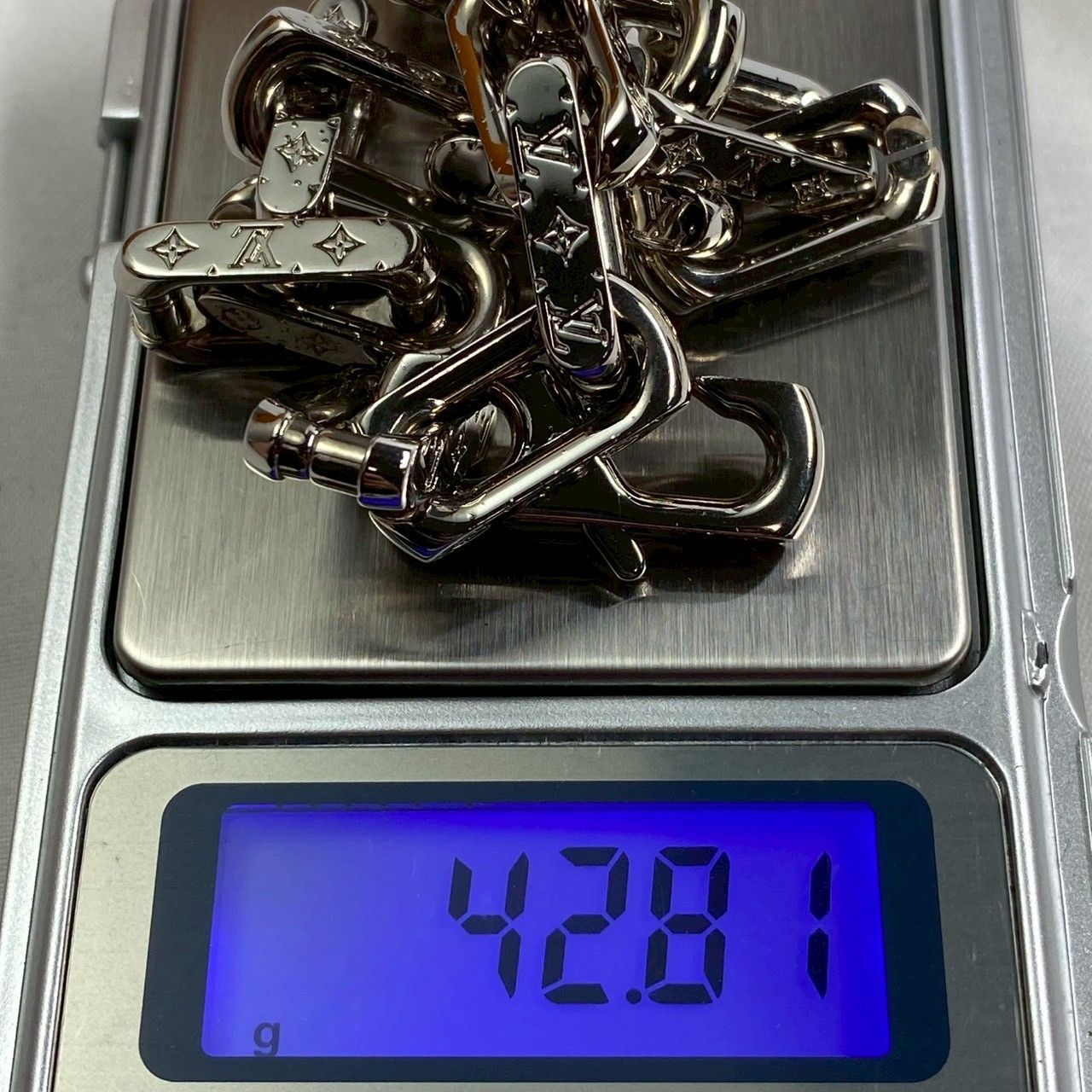 2842 LOUIS VUITTON ルイヴィトン コリエ チェーンモノグラム