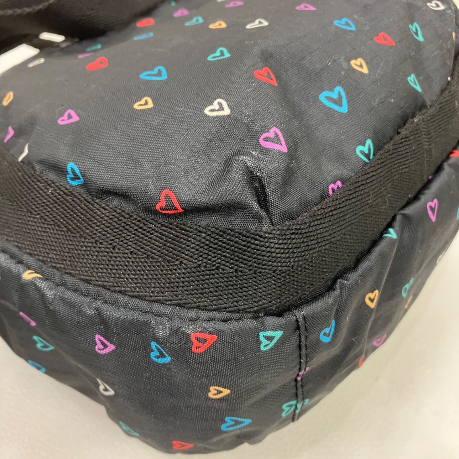 7381 LeSportsac レスポートサック スモールジェニー ハート柄 