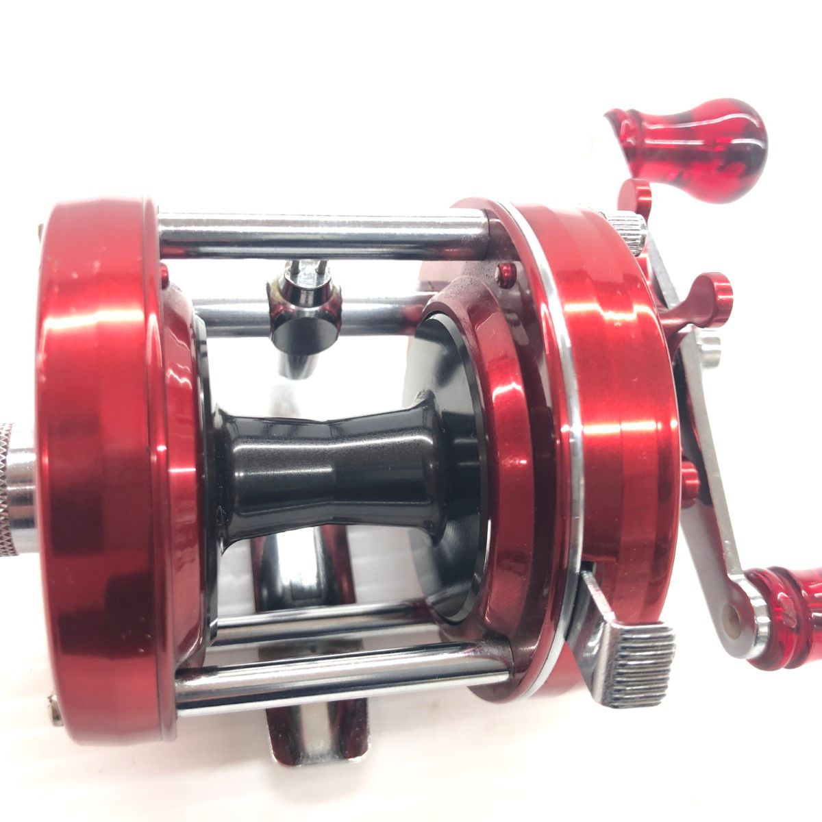 σσ【中古】ABU ベイトリール アンバサダー 5500C レッド 程度B 070008