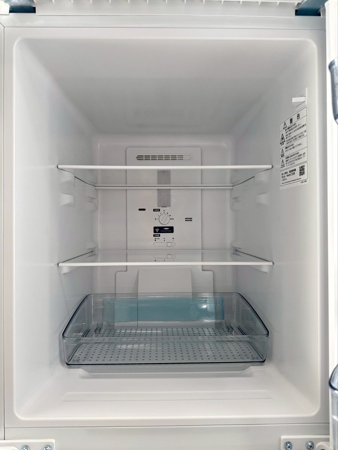 大阪送料無料★3か月保障付き★2022年★SJ-GD15J-W★IR-1033 大阪送料無料☆3か月保障付き☆冷蔵庫☆シャープ☆2ドア☆2022年☆SJ