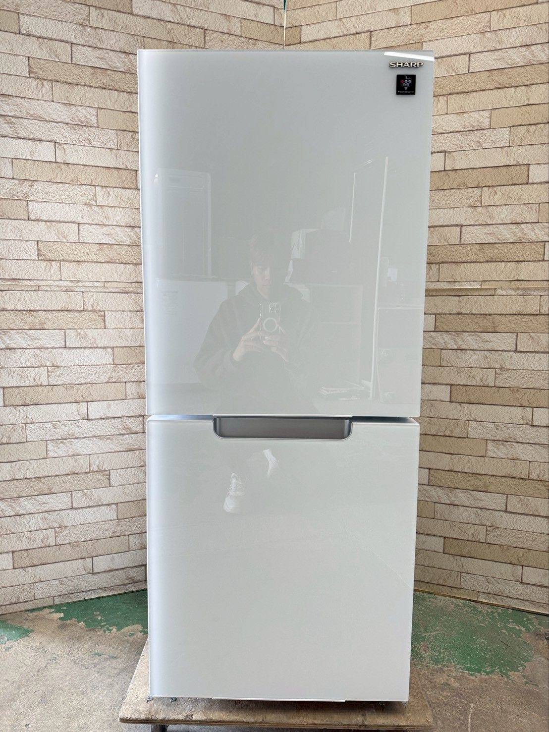 大阪送料無料☆3か月保障付き☆冷蔵庫☆シャープ☆2ドア☆2022年☆SJ