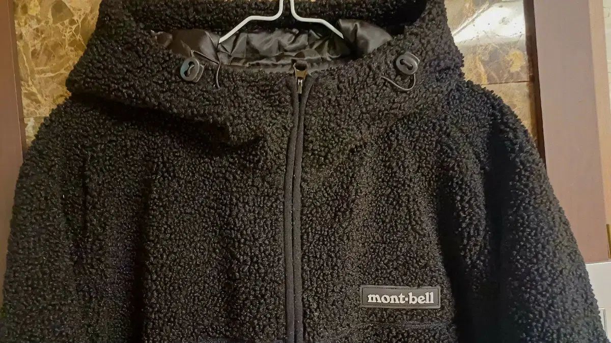 モンベル フリース フード ブラック 105
