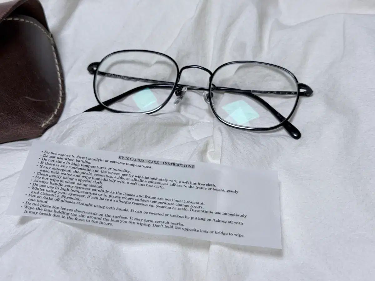 白山眼鏡 HAKUSAN MEGA ST TITAN ウェリントン ブラック