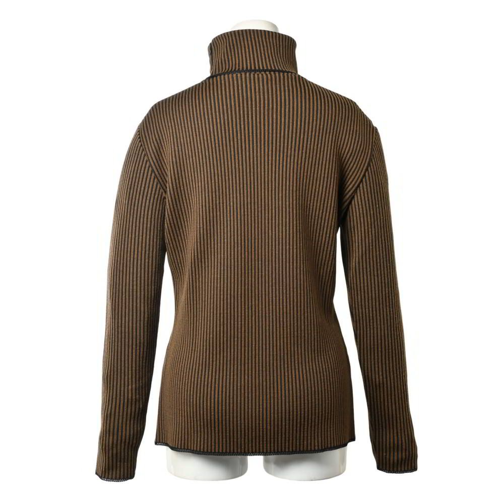 FENDI 裾ロゴ刺繍 ストライプ タートルネック ニット - メルカリ