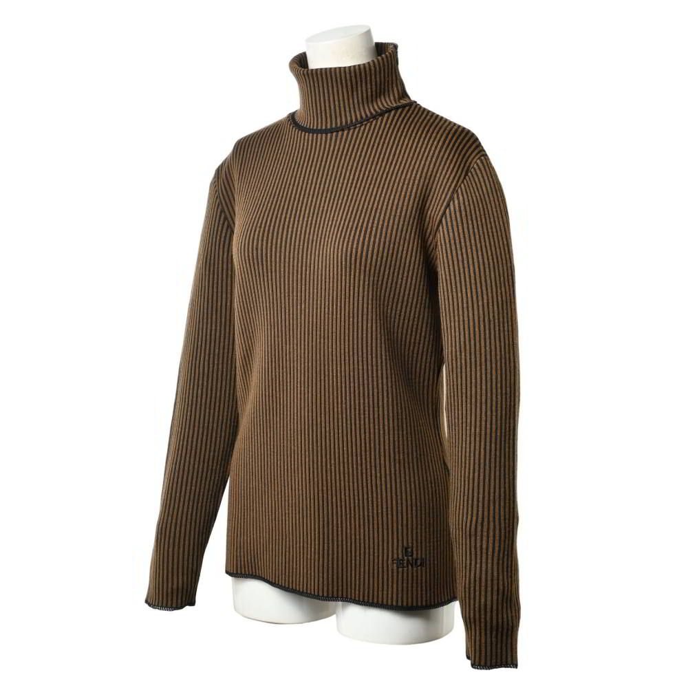 FENDI 裾ロゴ刺繍 ストライプ タートルネック ニット - メルカリ