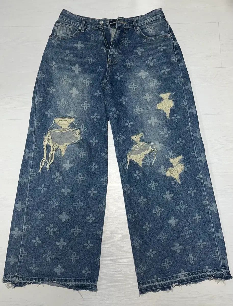 サージェリー モノグラム デニムパンツ m