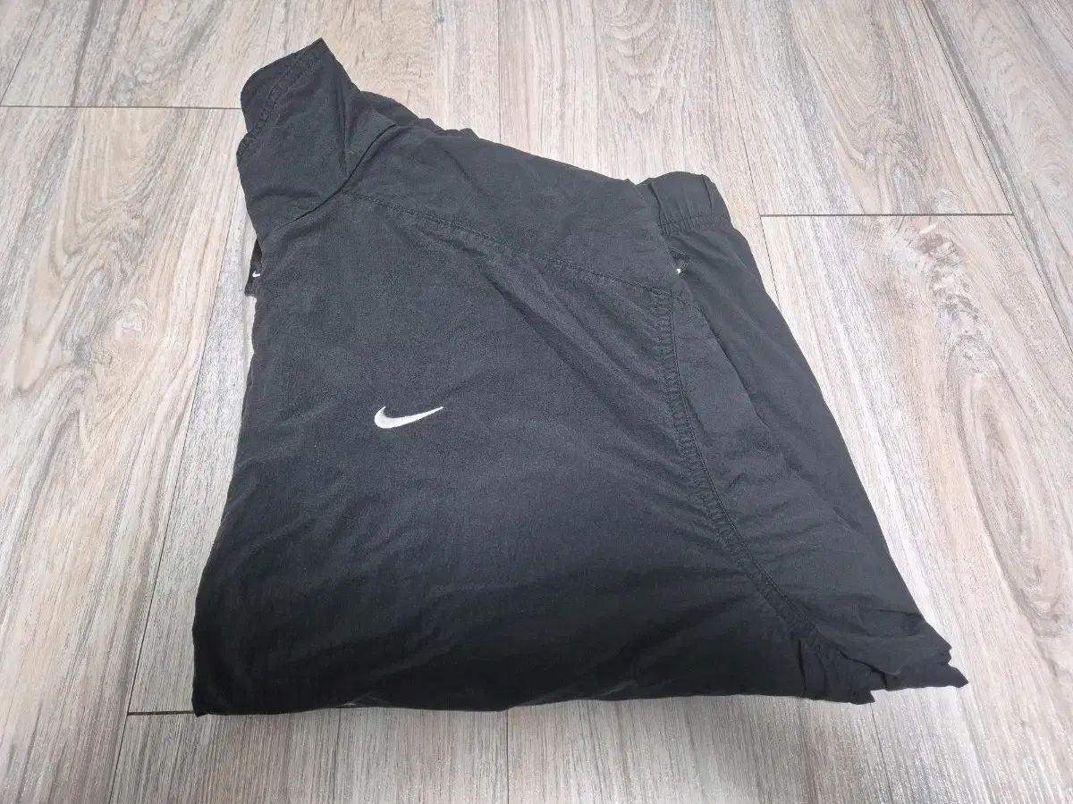 M ナイキ NRG ソロ スウッシュ ウーブン トラック ジャケット ブラック - アジア