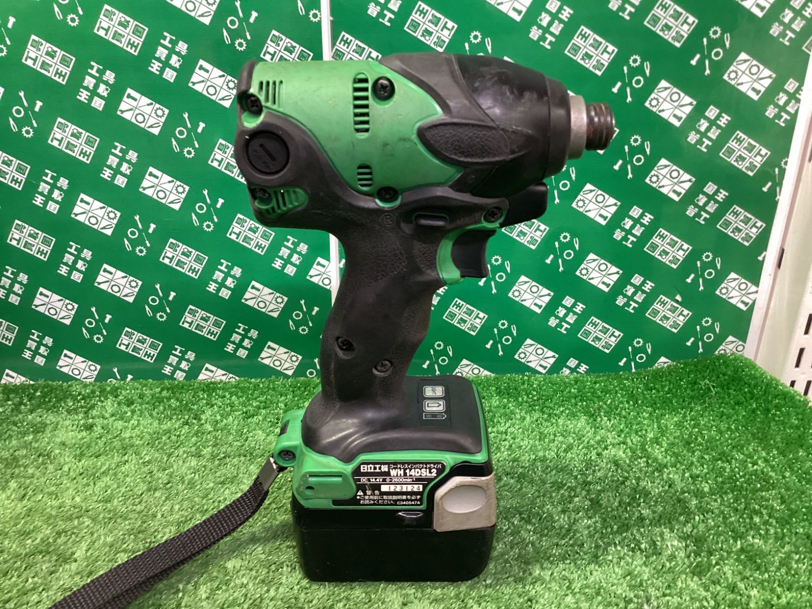 vコードレスインパクトドライバ