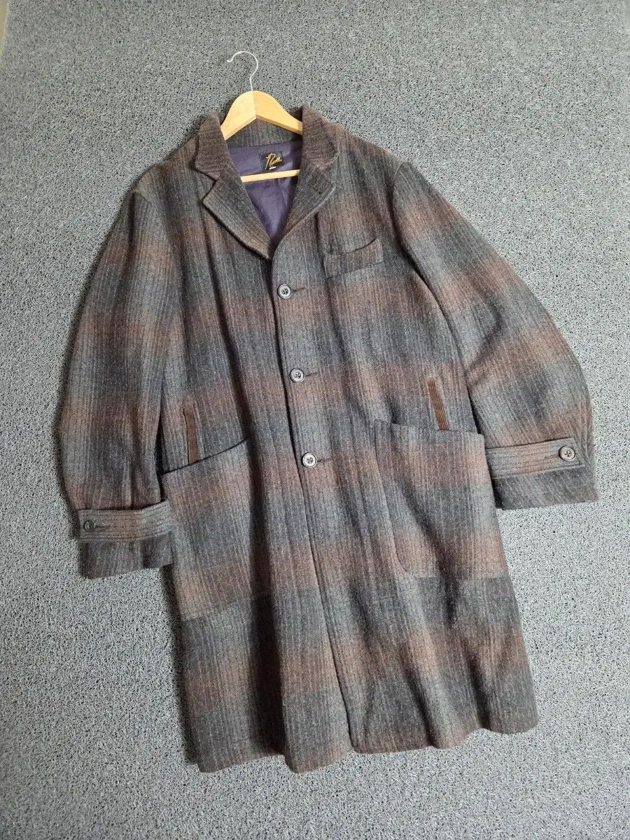 ニードルズ ブラウン チェスターフィールド ロング コート