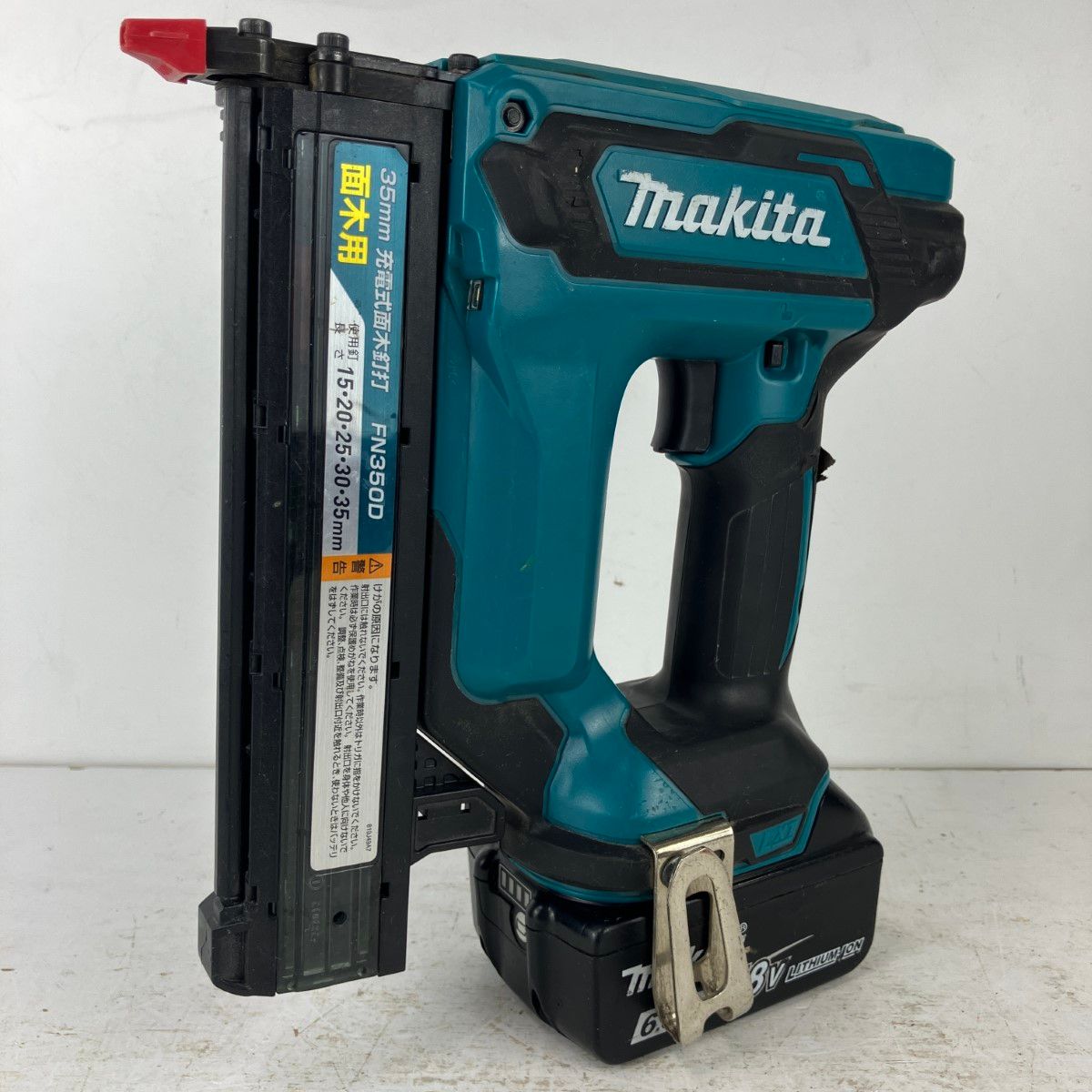 ЗЗMAKITA マキタ 18 v 35 mm 充電式面木釘打 バッテリーx 1 ケース付 充電器無し FN 350 D ブルー