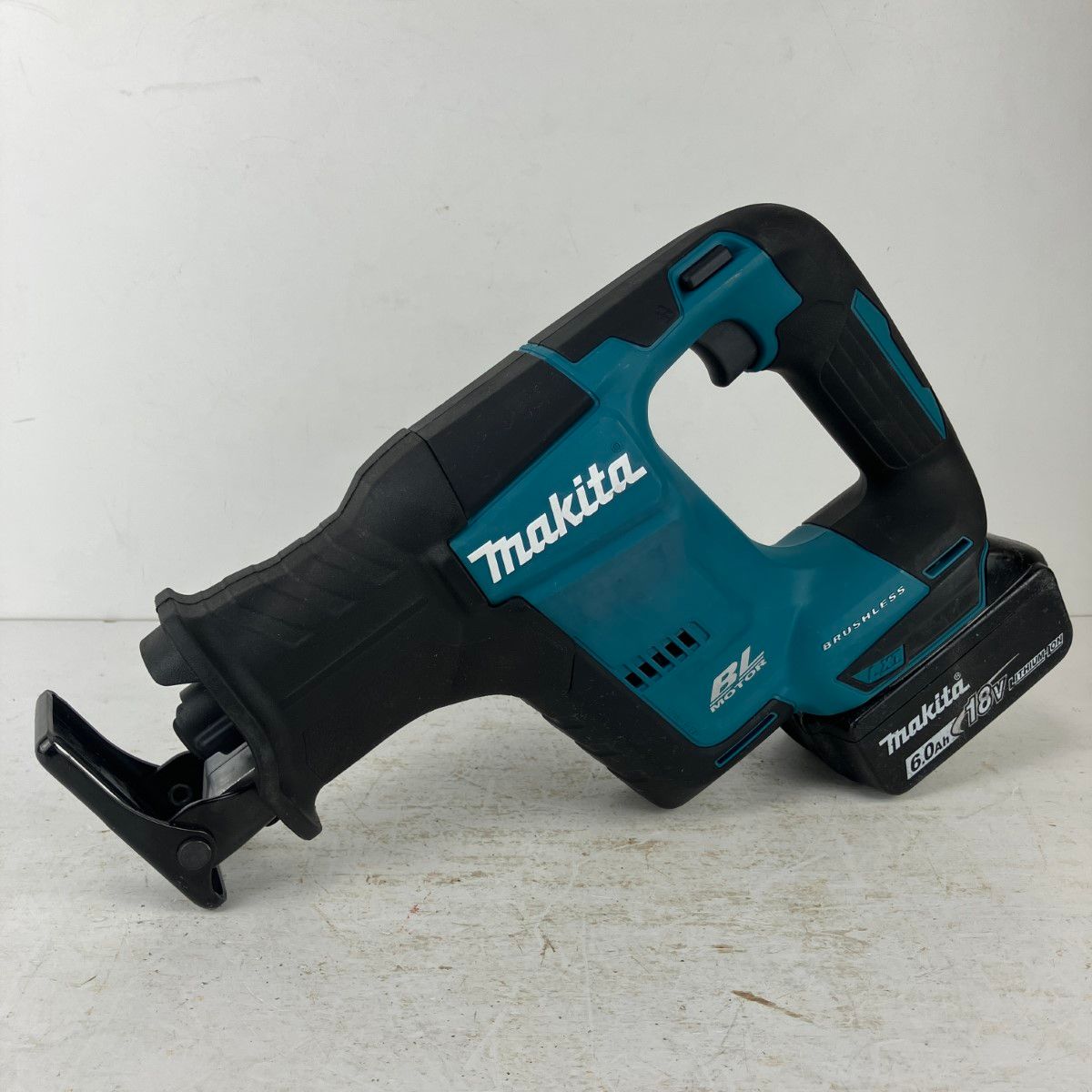 ЗЗMAKITA マキタ 18 v 充電式レシプロソー バッテリーx 1付 充電器無し JR 188 D ブルー