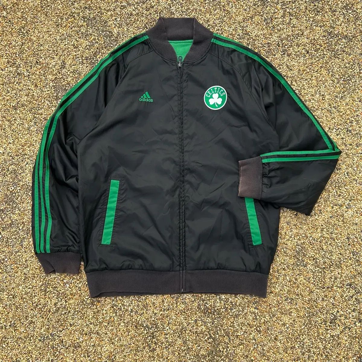 ナイキ NBA ボストン セルティック リバーシブル スタジャン ブルゾン ジャケット