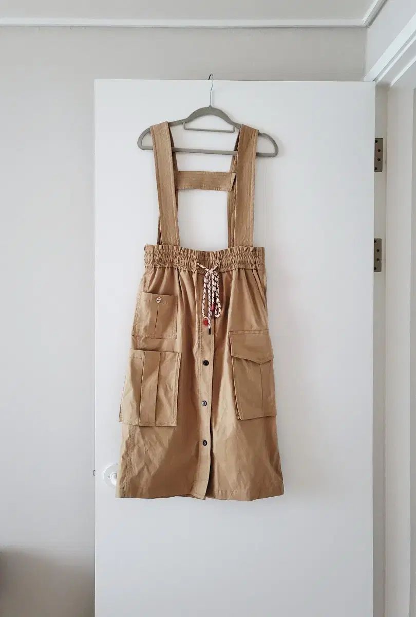 LUCKY ラッキーシュエトゥ サスペンダースカート 38