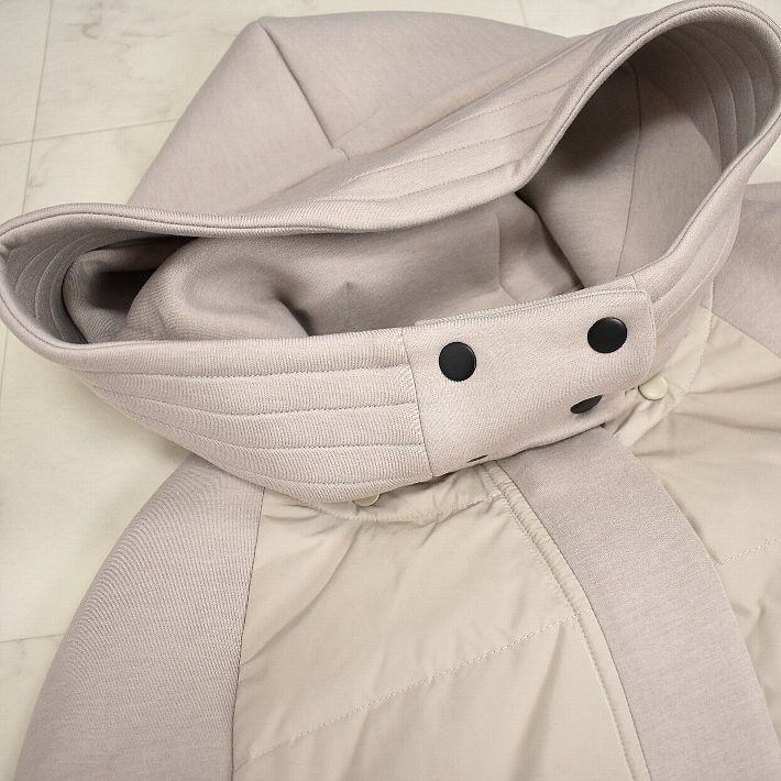 LUGIVA TOKYO】フード付き キルティング×異素材切替 ケープコート