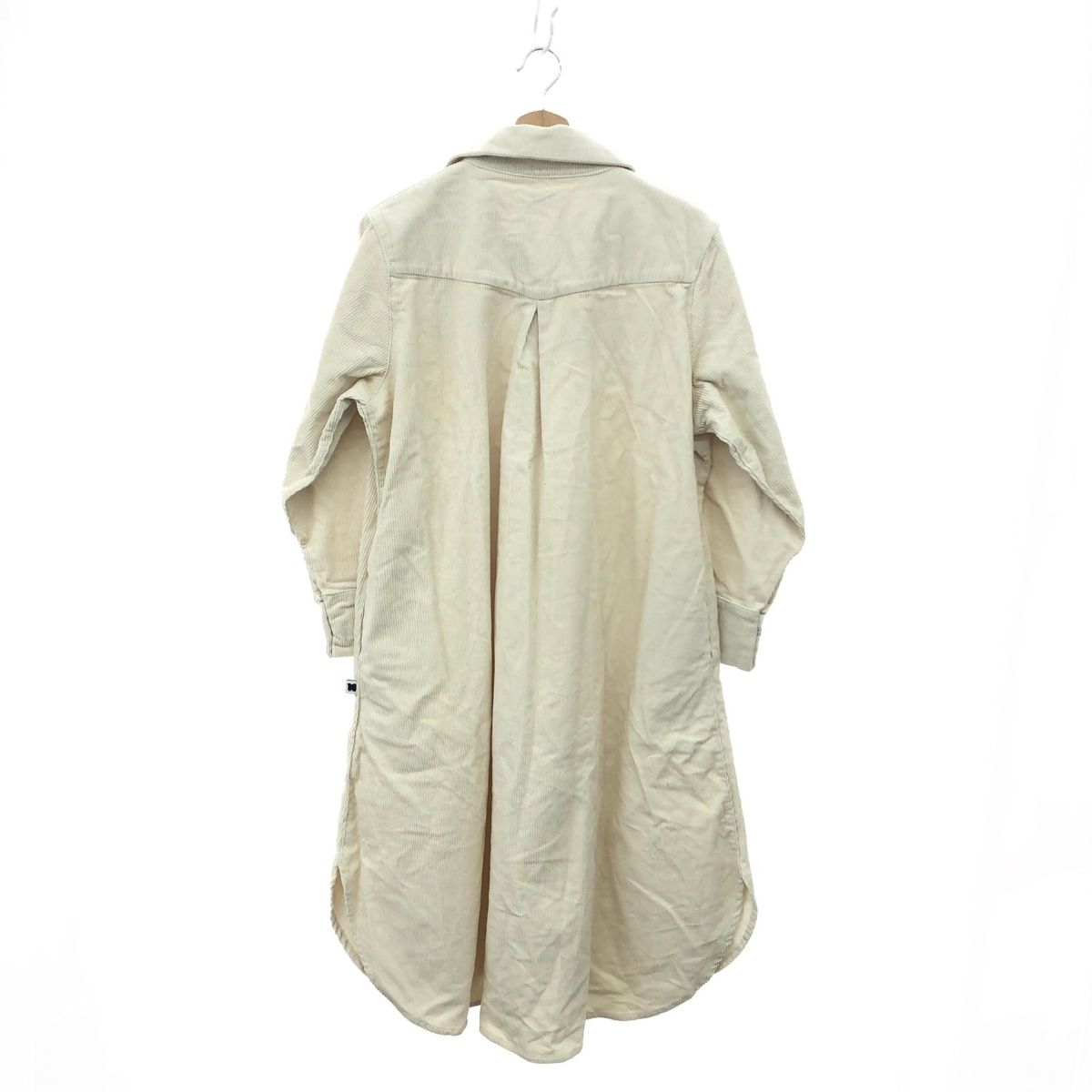 ナップタイム2022 コーデュロイシャツワンピ　未使用タグ付き　最終値下げ！ naptime. ナップタイム コーデュロイシャツワンピース サイズ:M