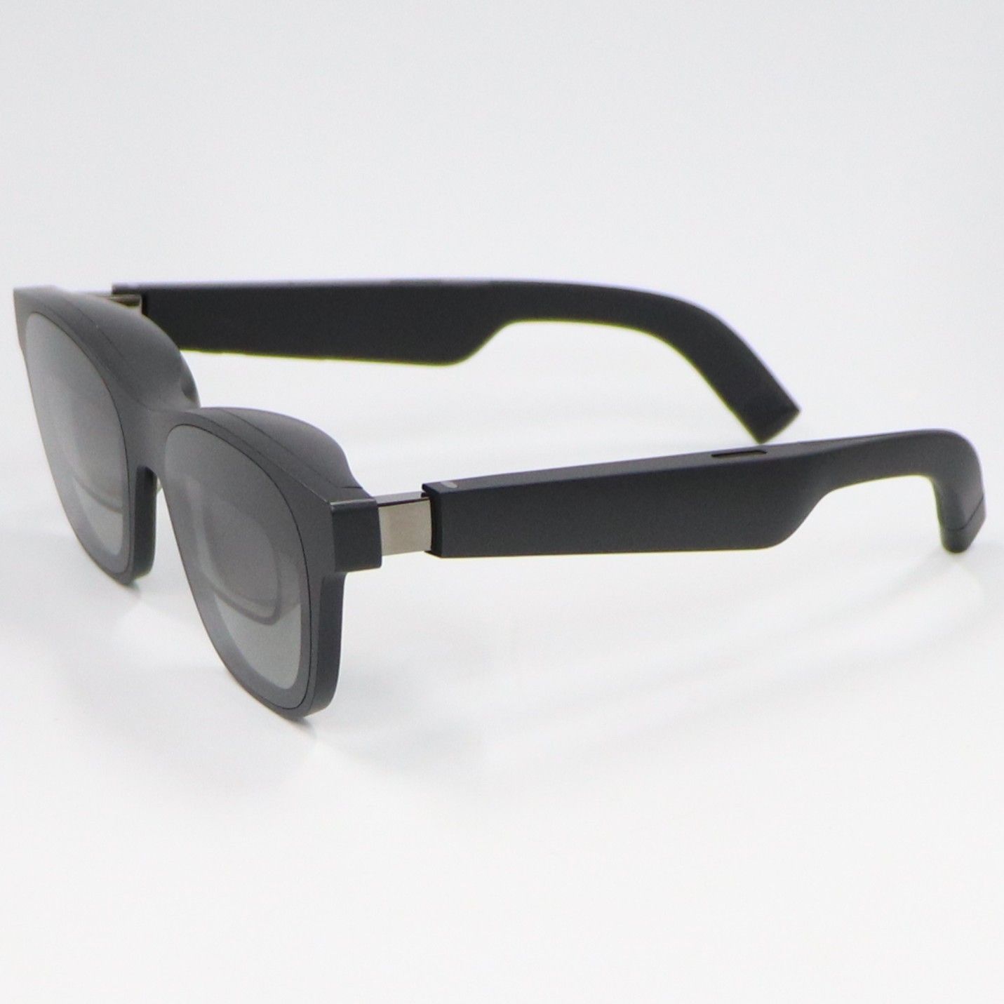 XREAL Air 2 Pro 中古 中古 XREAL AIR2 PRO スマートグラス 【可(C)】 - メルカリ