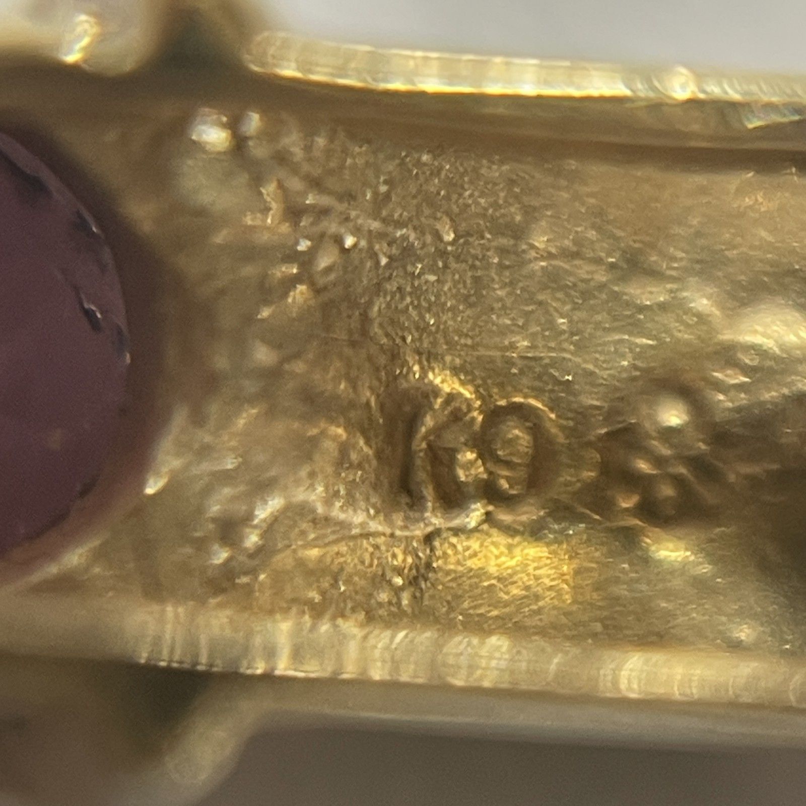 K9 刻印　アクセサリー　ゴールド　9金 ☆ K9刻印 9金 ゴールド ピンク石つき ペンダントトップ アクセサリー