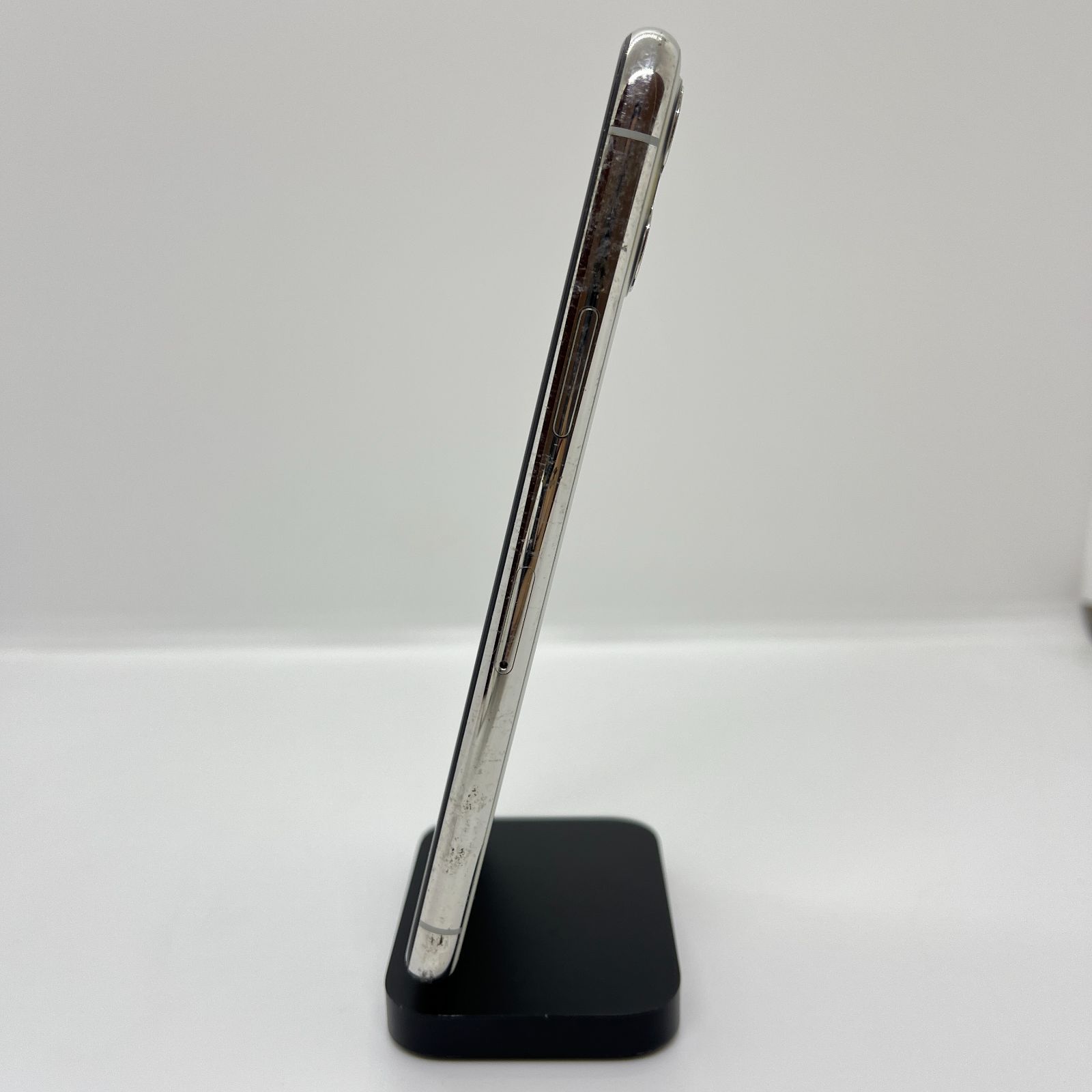 【ジャンク】iPhone11pro 64GB 激安ジャンク】iPhone11Pro 64GB シルバー【SIMロック解除済み