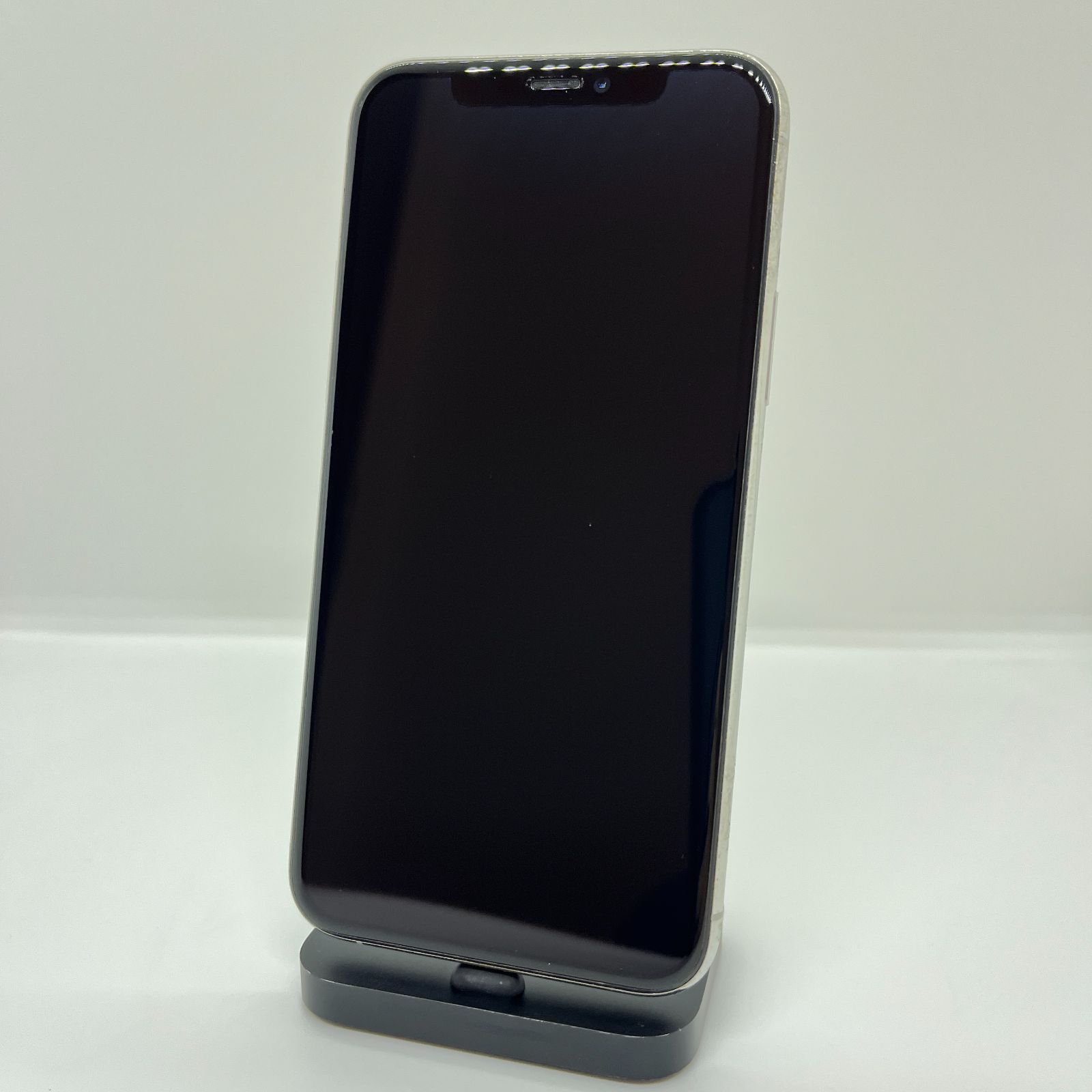 激安ジャンク】iPhone11Pro 64GB シルバー【SIMロック解除済み