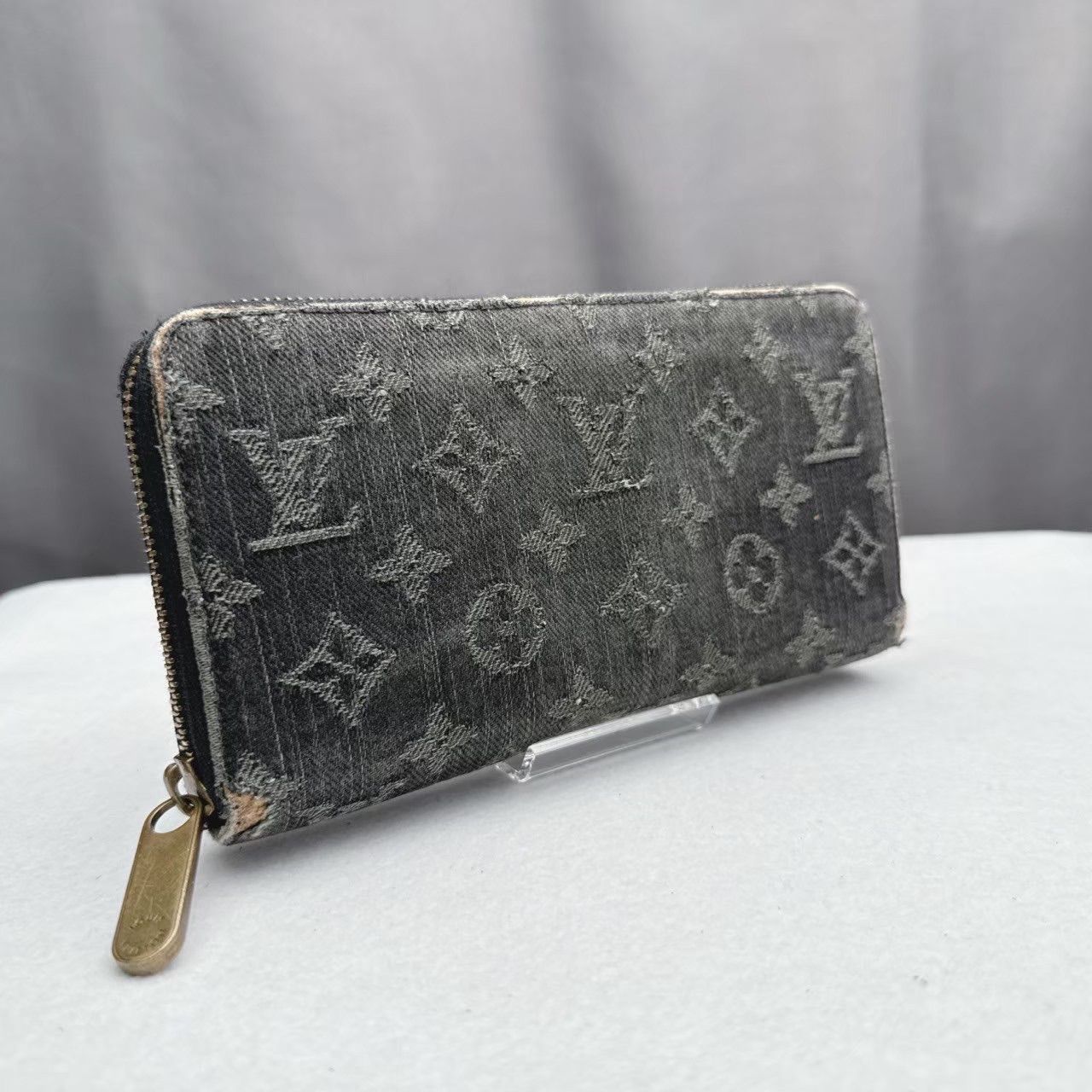 m 311 ルイヴィトン LOUIS VUITTON デニム モノグラム ジッピー ラウンドファスナー 長財布 95614 シリアルナンバー CA 1018男女兼用