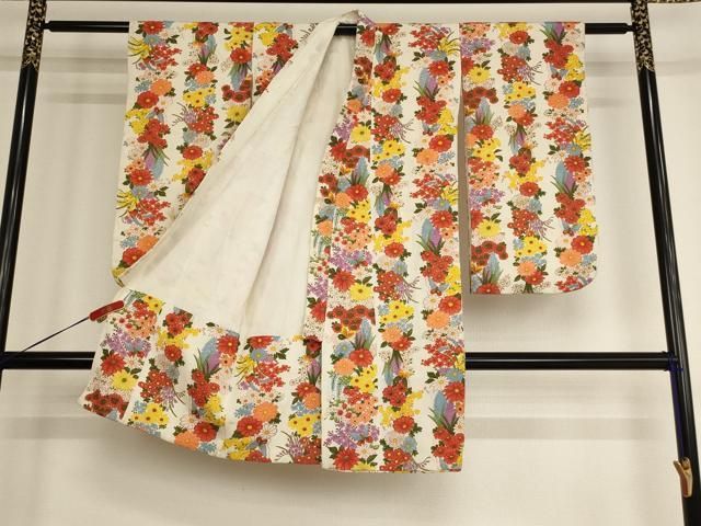 平和屋着物 七五三 女の子 ３歳 祝着 花蝶間道 金彩 正絹 ja