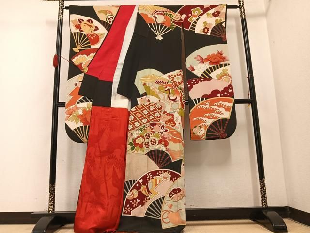 平和屋着物●アンティーク 大正ロマン 振袖 刺繍 扇面飛鶴花文 黒地 金彩 正絹 ph