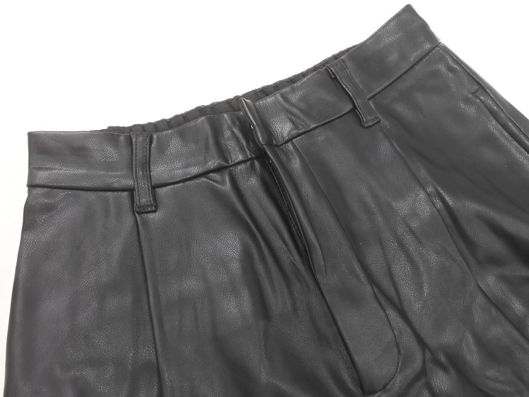 ローリーズファーム　フェイクレザーパンツ LOWRYS FARM ローリーズファーム フェイクレザー ハーフ パンツ sizeF