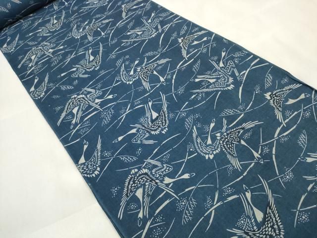 平和屋着物∴夏物 浴衣 反物 着尺 長板 日本美術 正藍染 群れ鶴 綿麻 ♥ zzz