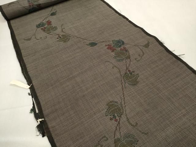 平和屋着物●本場大島紬 反物 着尺 9マルキ 古代染色純泥染 葡萄蔦の葉文 福留一男作 証紙付き ♥ zzz