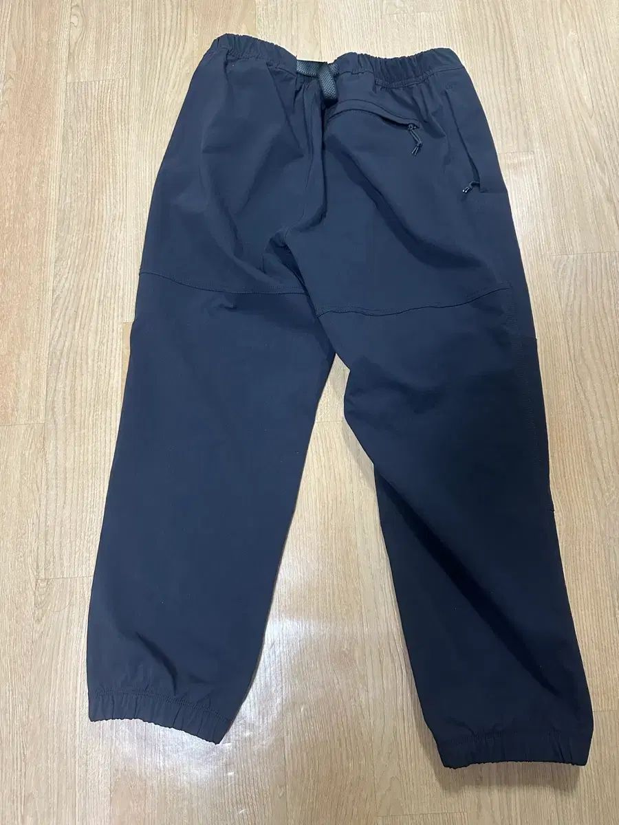 ナイキ ACG トレイル パンツ CV 0661-014