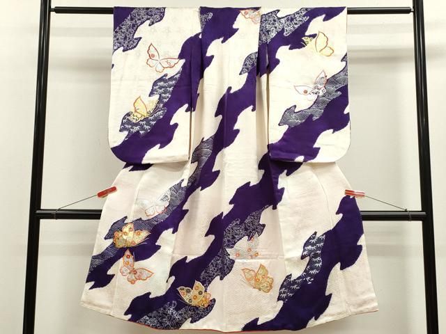 平和屋着物 七五三 女の子 ７歳 祝着 四つ身 刺繍 舞蝶花文 金銀彩 ze