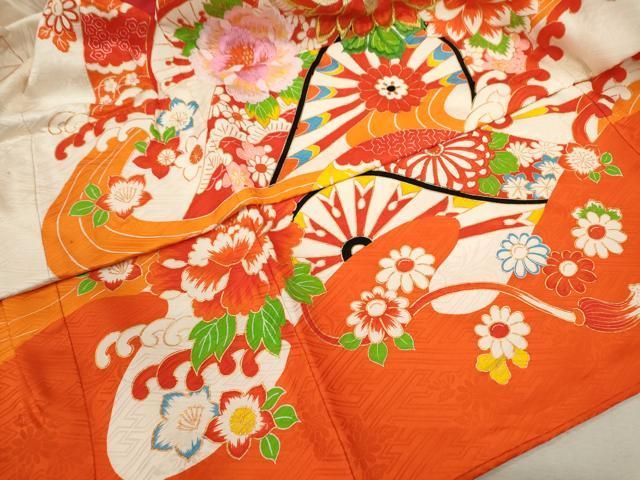 刺繍 片輪車草花文