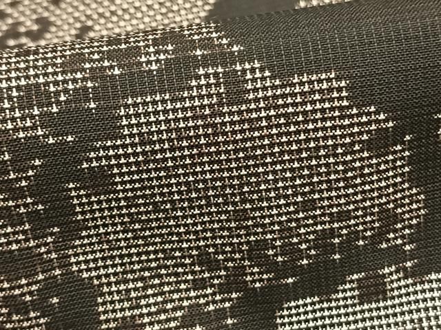 平和屋着物○本場大島紬 カタス7マルキ 雪輪重ね文 正絹 逸品