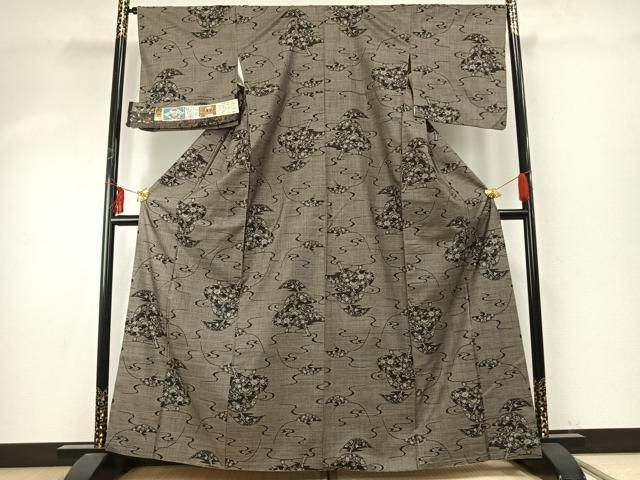 1930.希少 地空 純泥染め 大島紬 単衣 居敷当て カタス 正絹 着物 平和屋着物○本場大島紬 泥染め カタス9マルキ 流水花文 池栄謹製 証紙