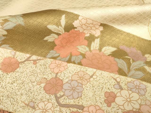刺繍 横段花文