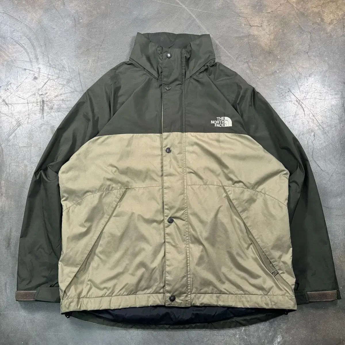 ザノースフェイス ツートン ウィンドブレーカー - メルカリ