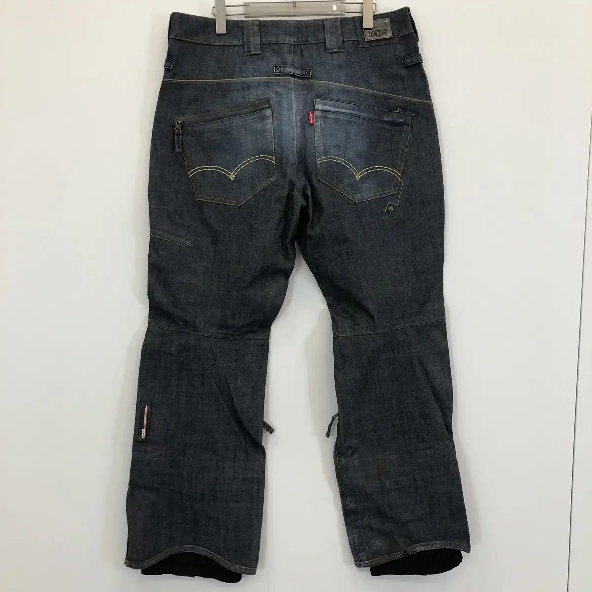 リーバイス 514 x 686 デニム スキーパンツ 36 インチ - メルカリ
