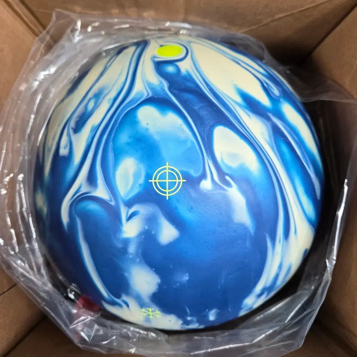 14 2パウンド 球 ロードフィールド ブリザード ホワイトアウト ボーリング