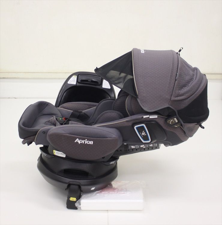 フラディア グロウ ISOFIX 360°セーフティー シルバーパール 2068670 アップリカ製チャイルドシート あり クリーニング済み