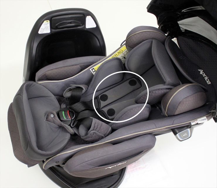 フラディア グロウ ISOFIX 360°セーフティー ム シルバーパール 2068670 アップリカ製チャイルドシート あり クリーニング済み