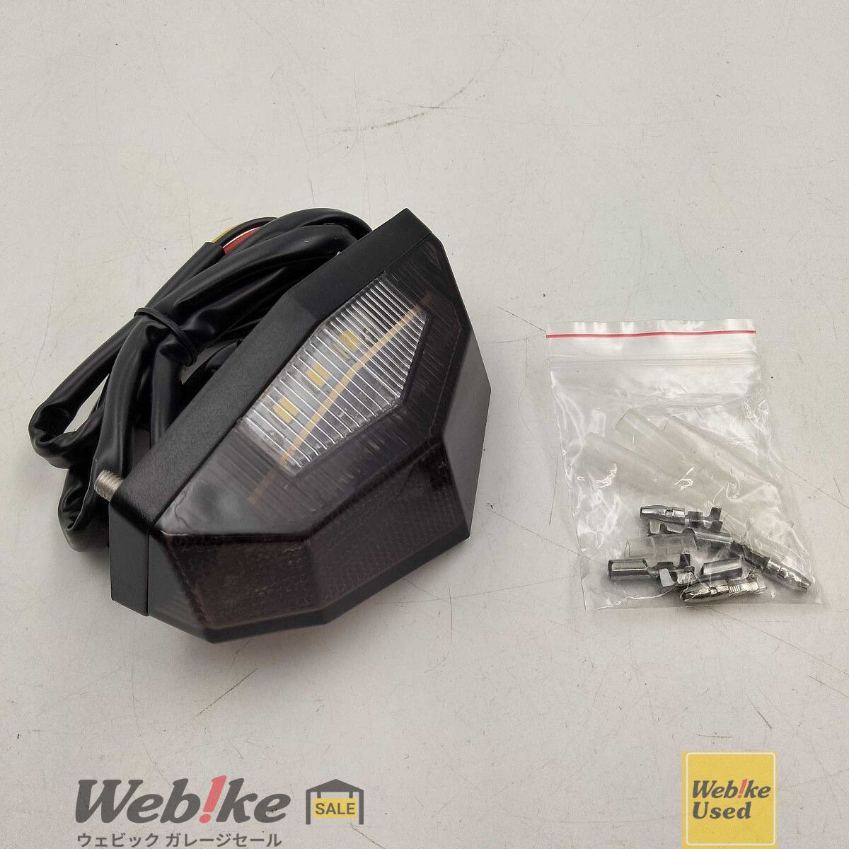 古代イオニア式 ガラス天板テーブル 特徴的な柱デザイン ロココ調