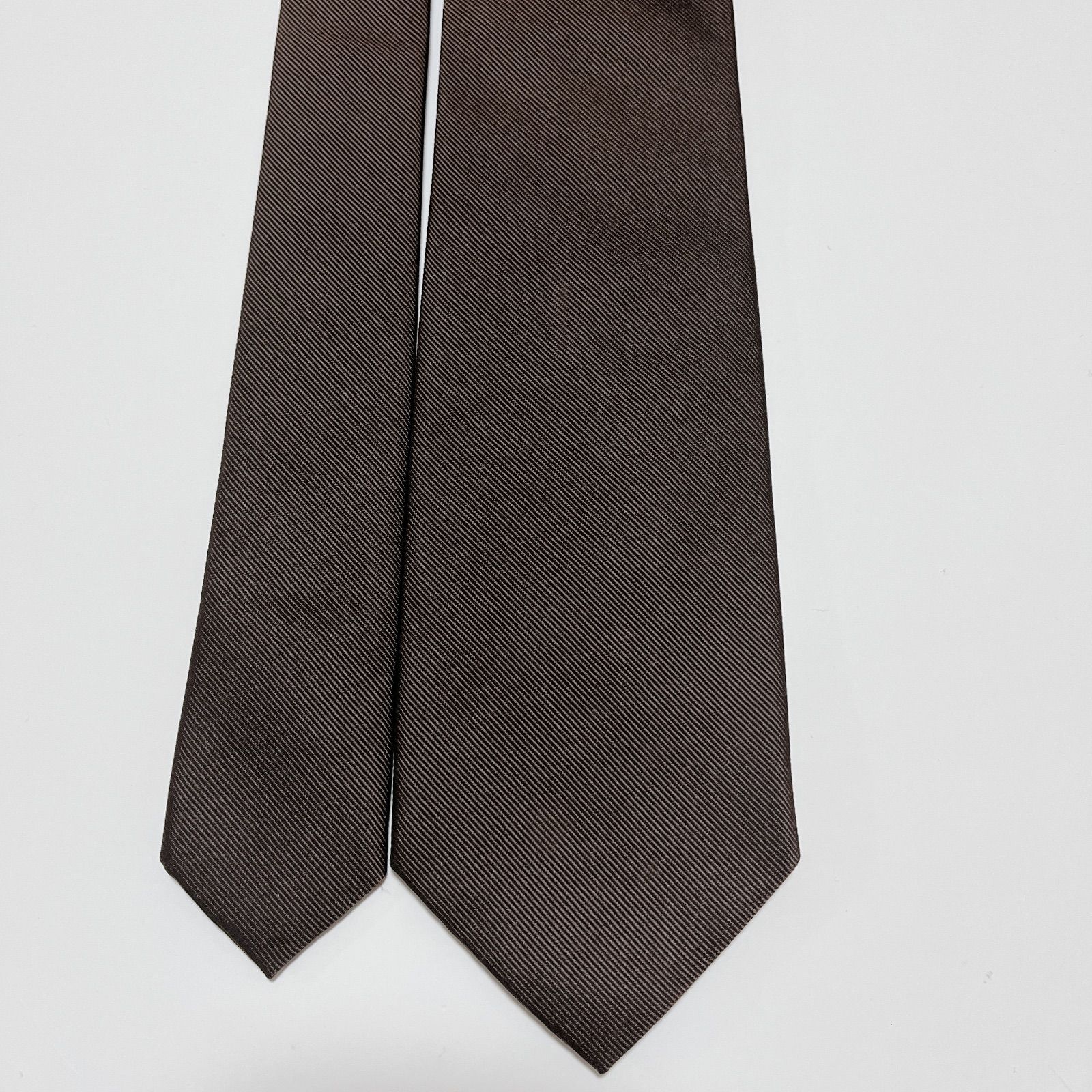 美品 ジェイプレス ネクタイ ハイブランド ソリッドタイ 無地 光沢