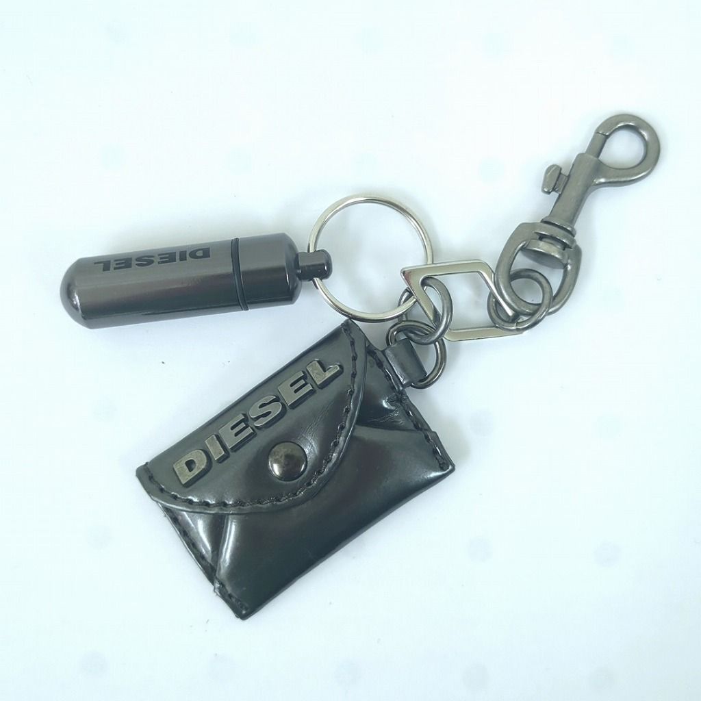 DIESEL ディーゼル キーホルダー キーリング - メルカリ