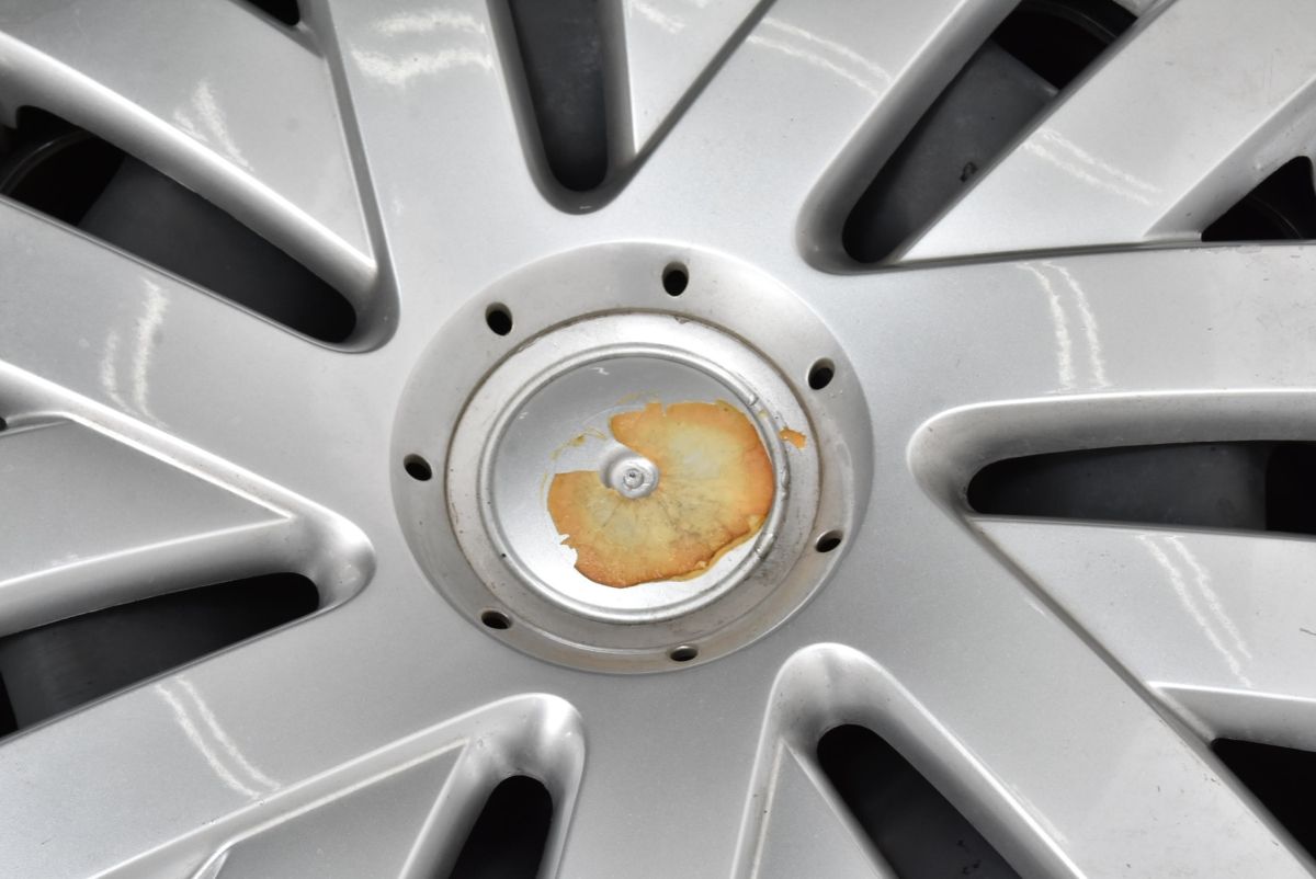バリ溝】フォルクスワーゲン ゴルフ 純正スチール 16in 6.5J+50 PCD112